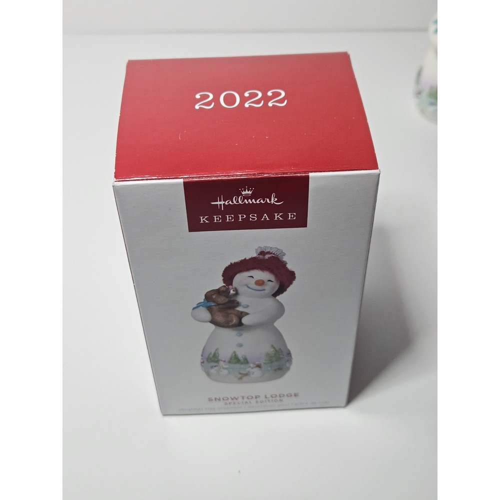 2022 Hallmark Keepsake Ornament Snowtop Lodge Special Edition Snowman Puppy Dog - Picture 9 of 10